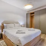 Exquisite Seafront Getaway * St. Paul's Bay