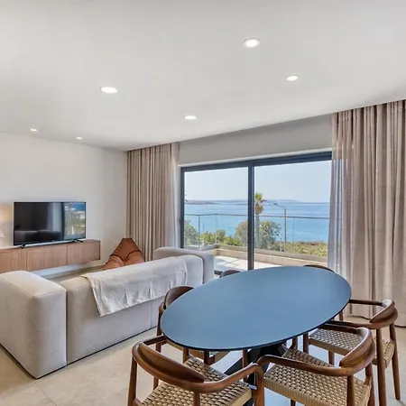 Seafront 3 Bedroom Luxury Getaway Διαμέρισμα