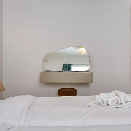 Apartament Exquisite Seafront Getaway *